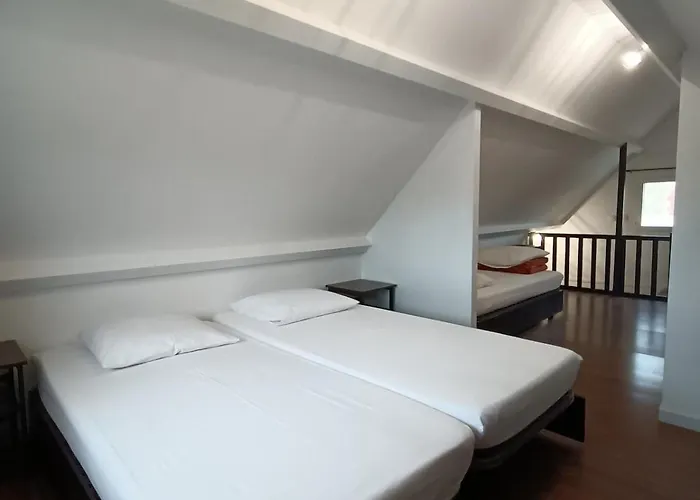 Le Petit De L'eminence